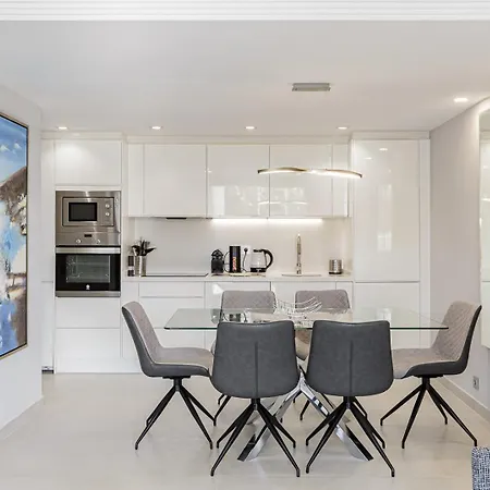 Penthouse In Puerto Banus Holiday home Marbella